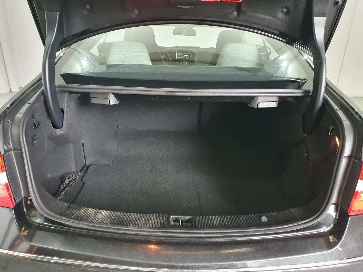 Mercedes-Benz E250 2.2CDI · Ano 2010 — imagen 8