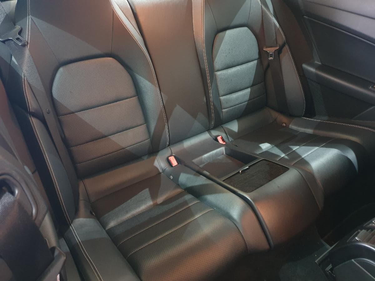 Mercedes- Benz E250 CDI Kit AMG · Ano 2012 — imagem 24