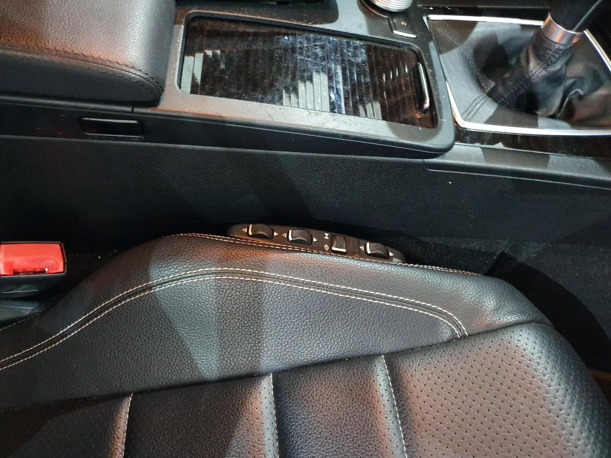 Mercedes- Benz E250 CDI Kit AMG · Ano 2012 — imagem 25