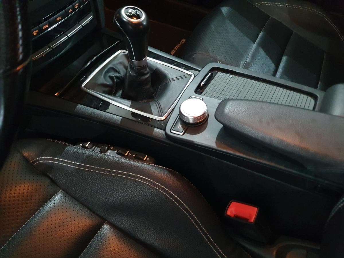 Mercedes- Benz E250 CDI Kit AMG · Ano 2012 — imagem 27