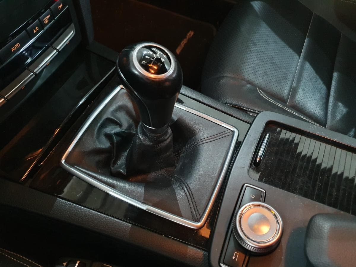 Mercedes- Benz E250 CDI Kit AMG · Ano 2012 — imagem 34
