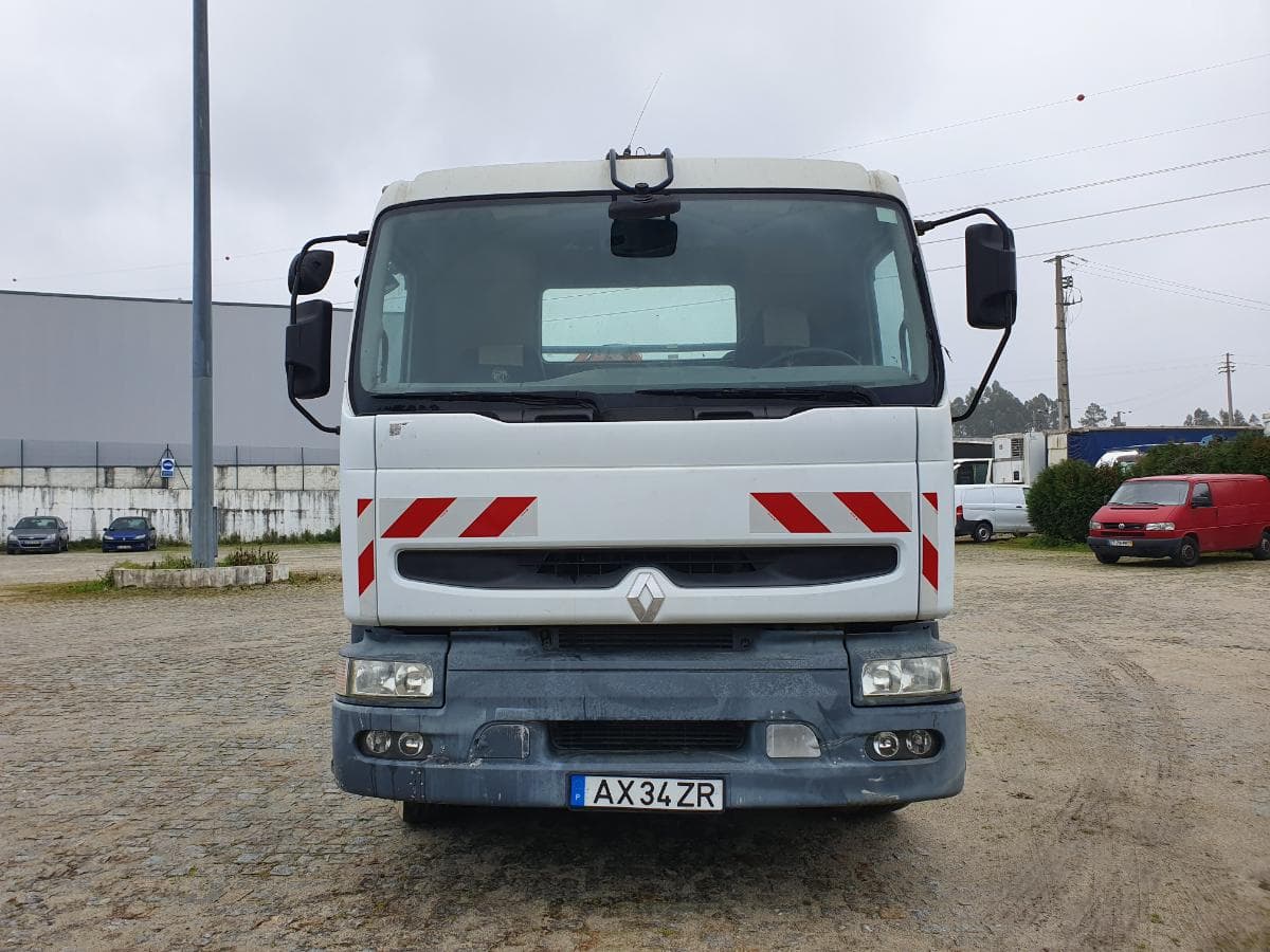 Renault Premium com Grua Atlas Copco 13.01 Basculante — image 2