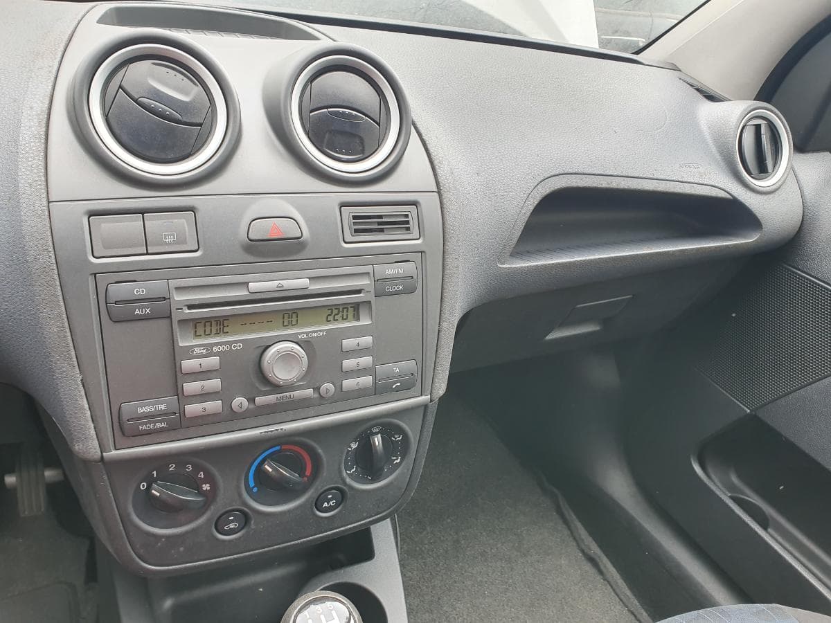 Ford Fiesta 1.4 TDCI — imagen 13