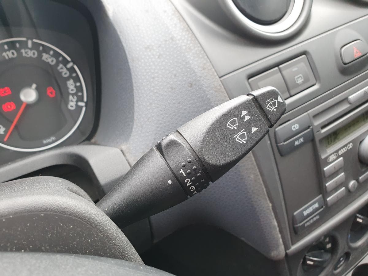 Ford Fiesta 1.4 TDCI — imagen 17