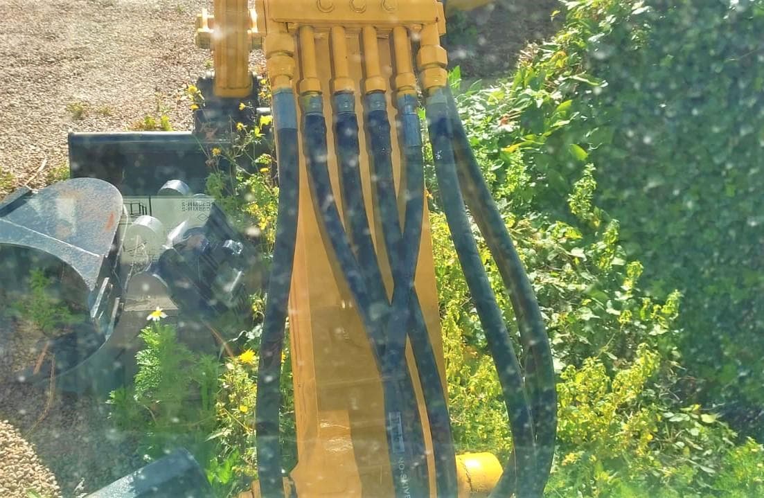 Escavadora Giratória Komatsu PC 30 MR — imagem 13