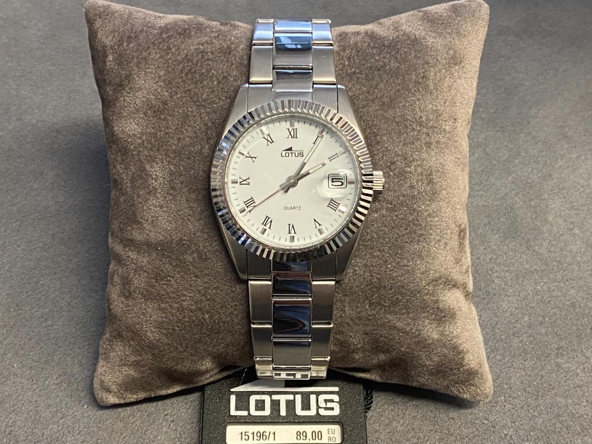Relógio LOTUS — imagen 1