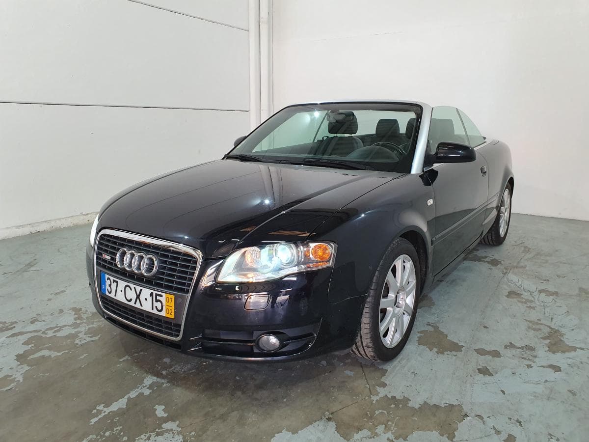 Audi A4 Cabrio 2.0 TDI · Année 2007 — image 3