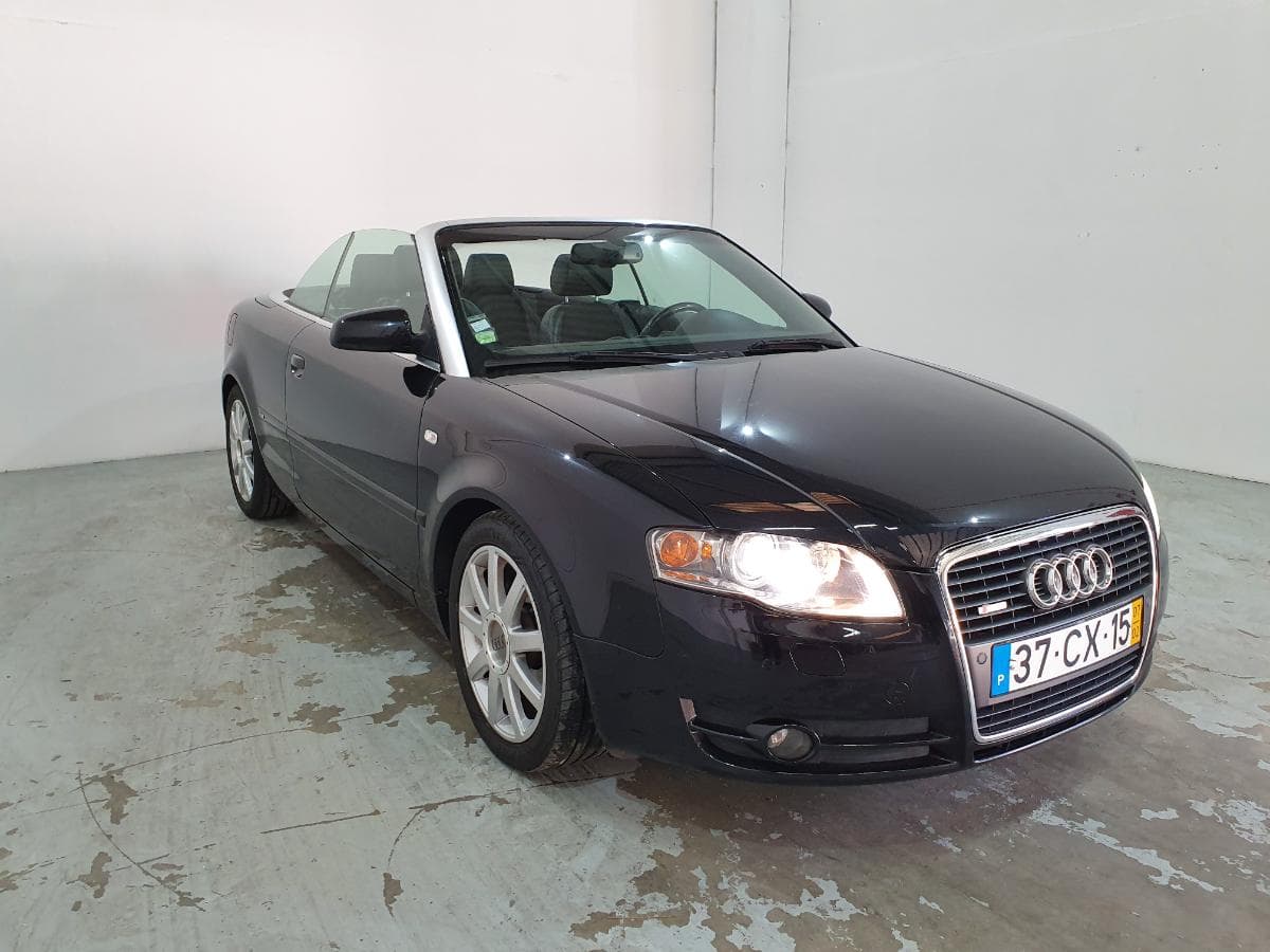 Audi A4 Cabrio 2.0 TDI · Année 2007 — image 1