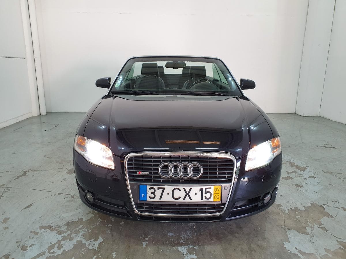 Audi A4 Cabrio 2.0 TDI · Année 2007 — image 4