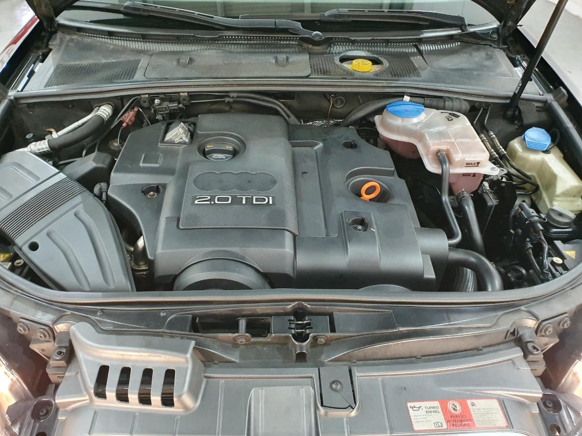 Audi A4 Cabrio 2.0 TDI · Année 2007 — image 5