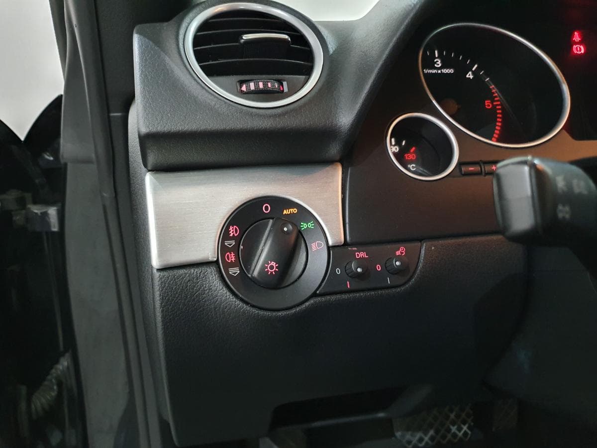 Audi A4 Cabrio 2.0 TDI · Année 2007 — image 26