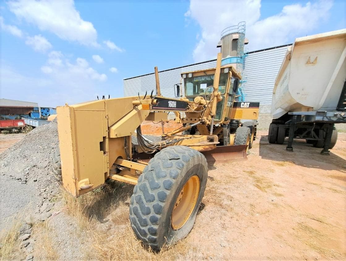 Motoniveladoras (20 T) CATERPILLAR 160 H — imagen 2
