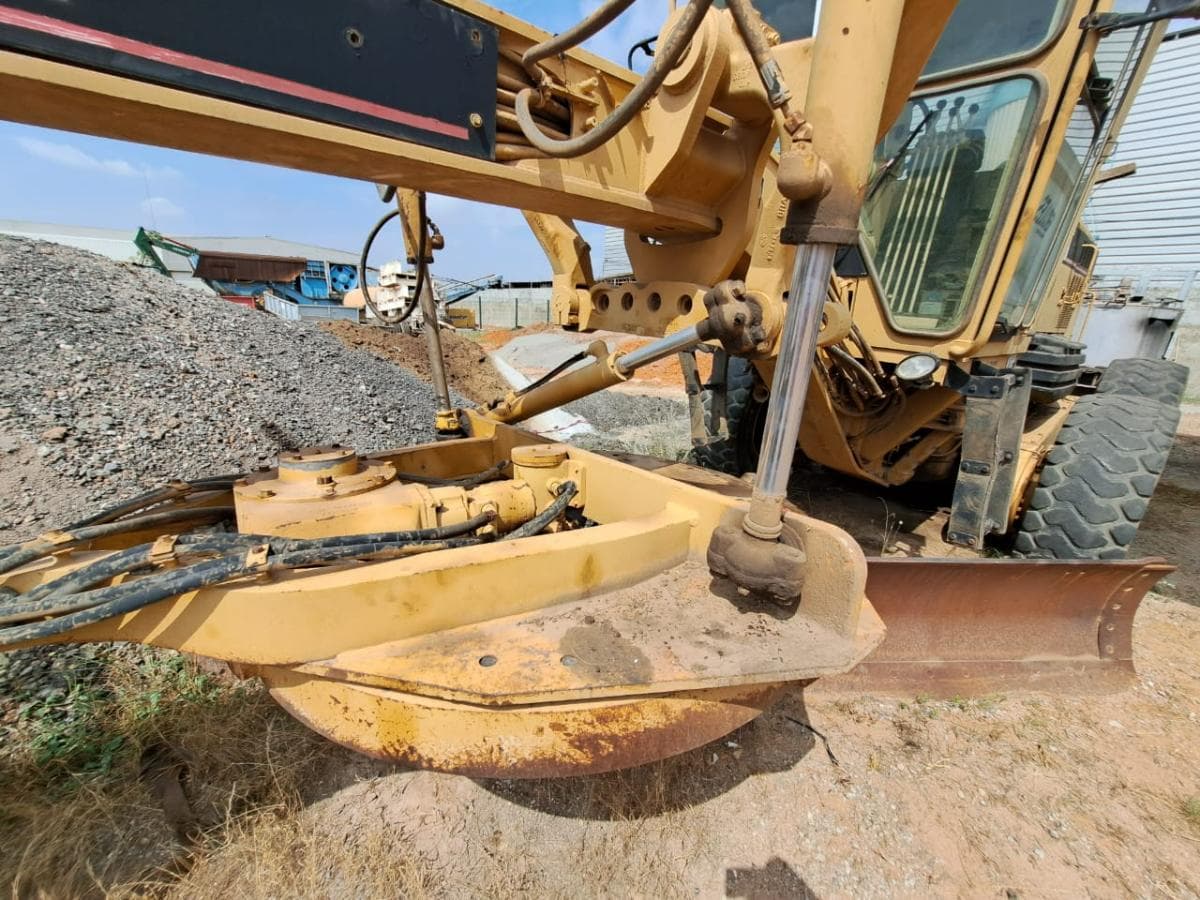 Motoniveladoras (20 T) CATERPILLAR 160 H — imagen 7