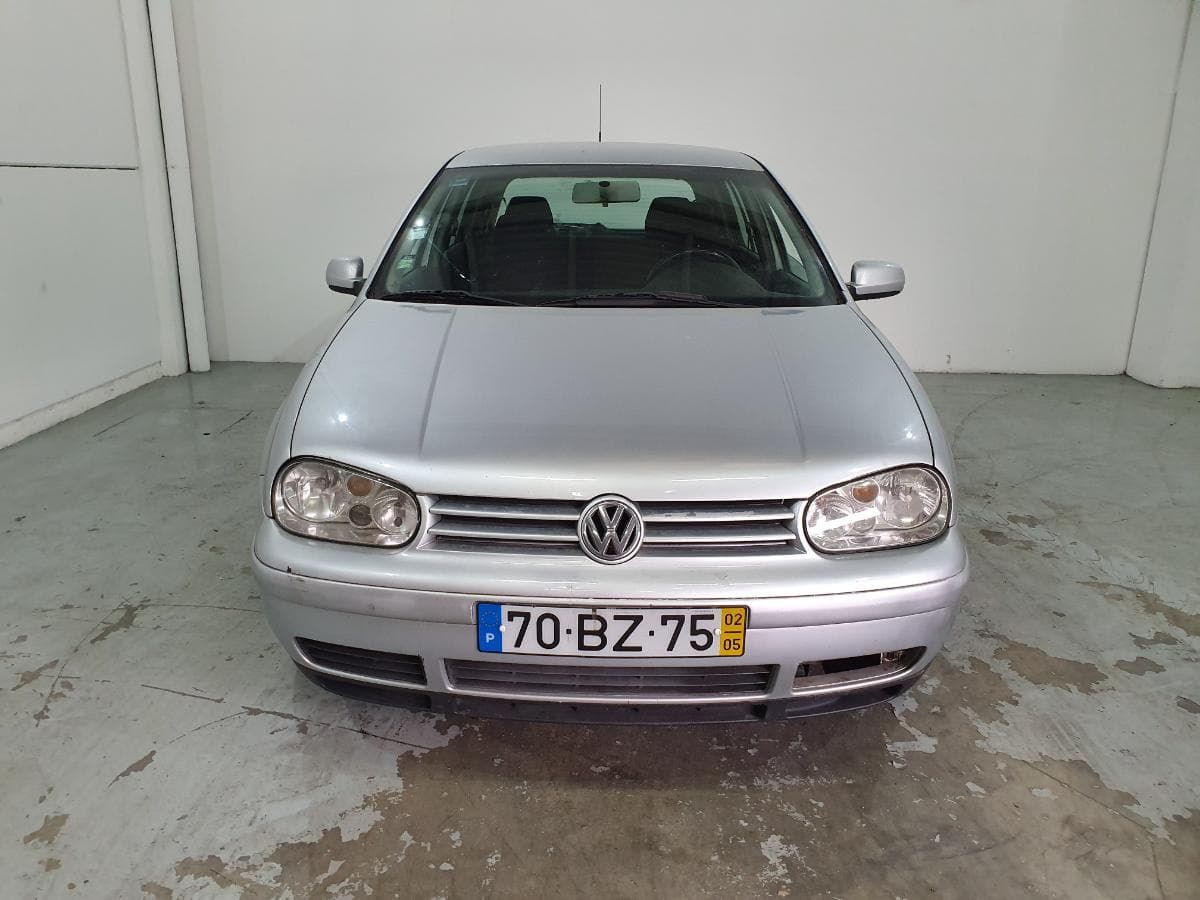 Volkswagen Golf 1.9 TDI 150cv · Ano 2002 — image 4