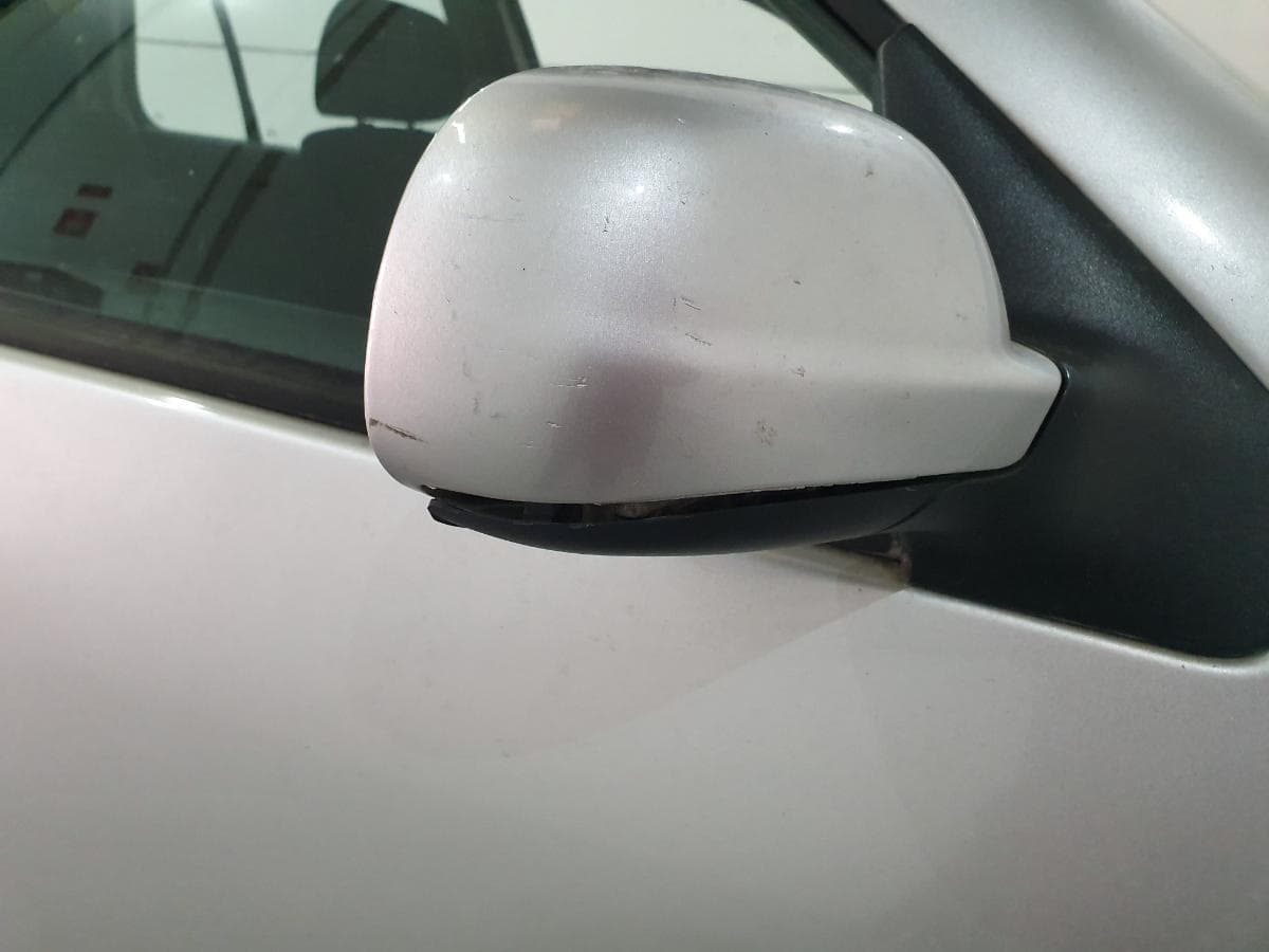 Volkswagen Golf 1.9 TDI 150cv · Ano 2002 — image 16