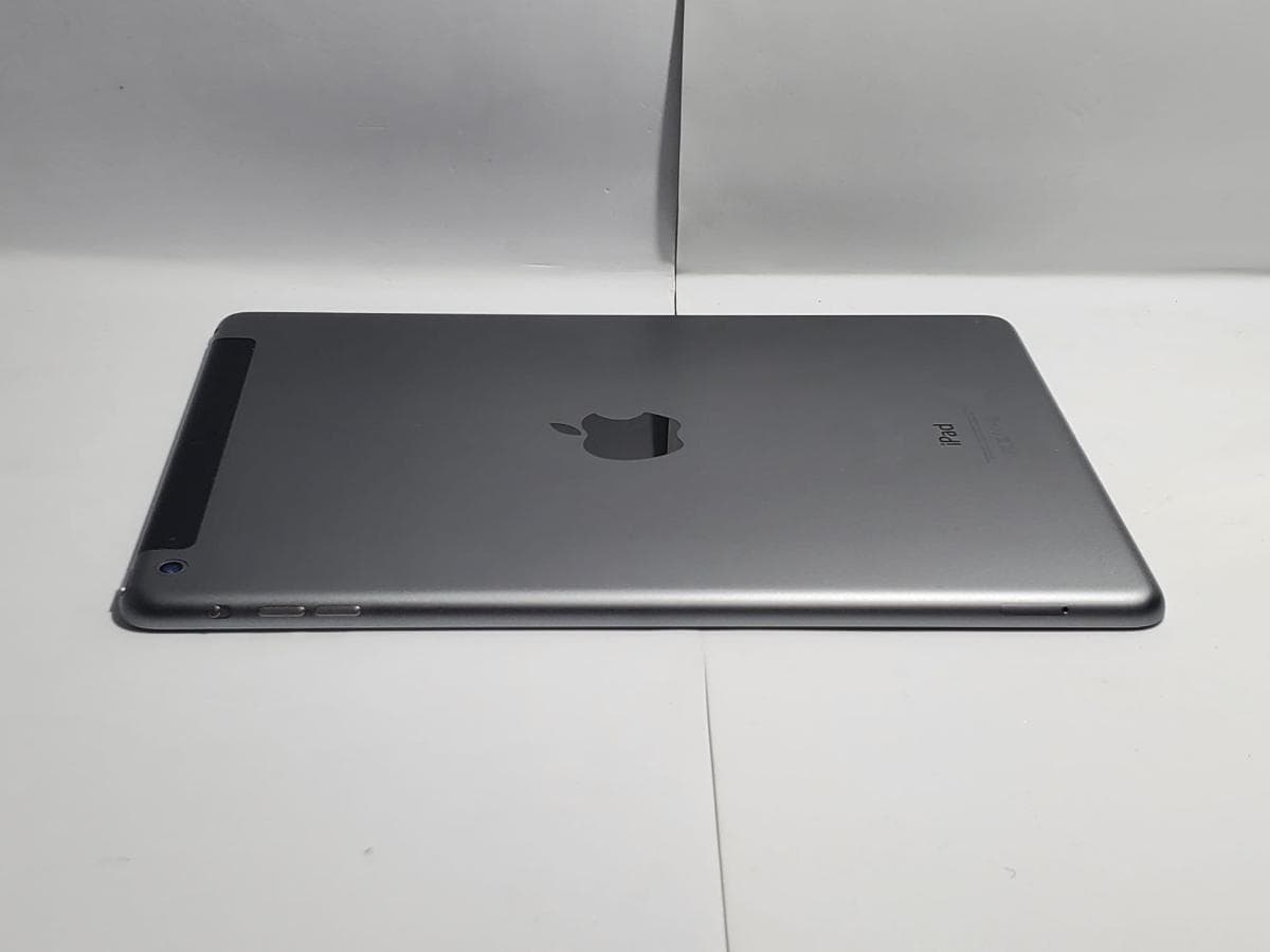 Tablet iPad Air A1475 — imagen 11
