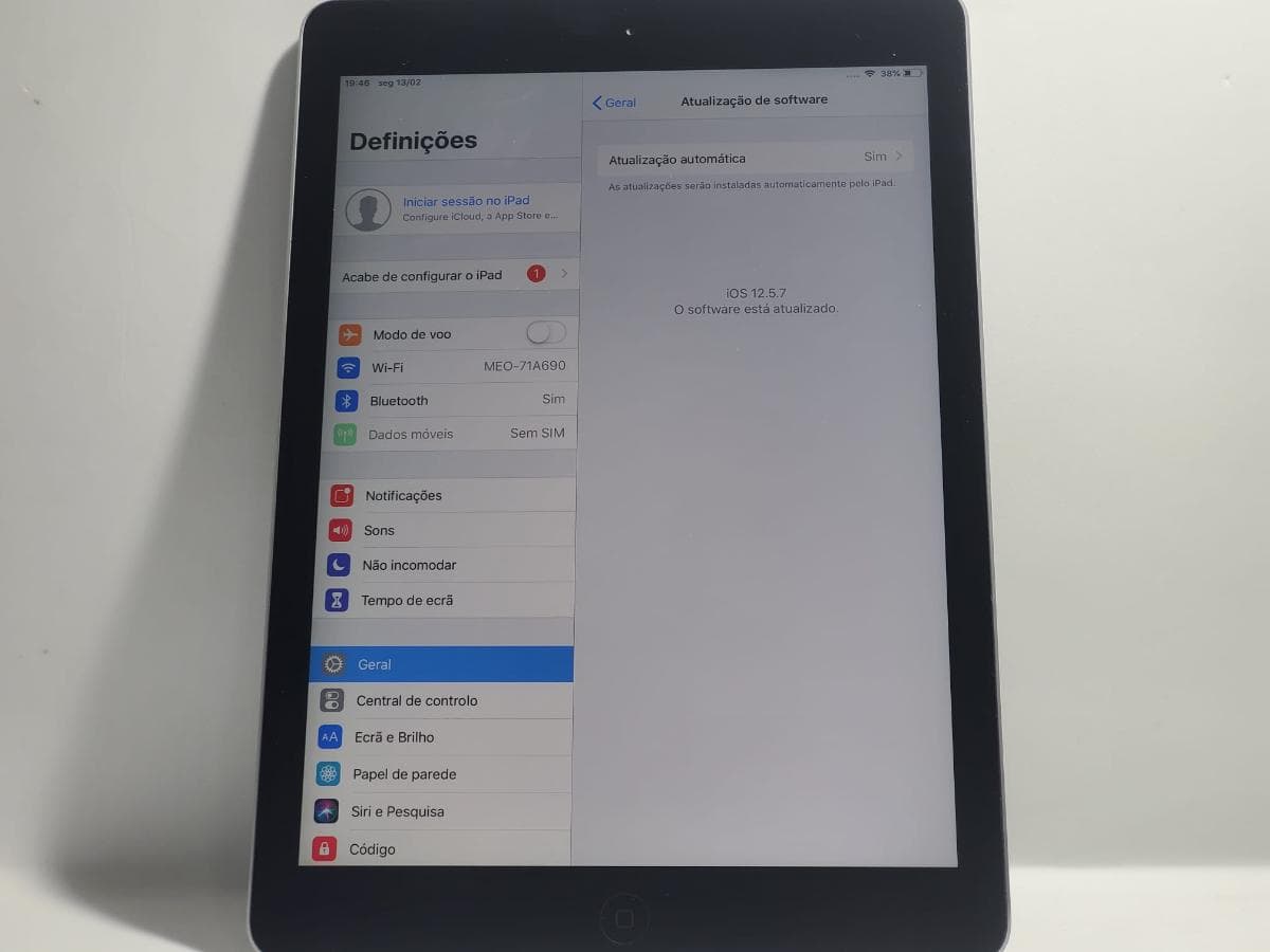 Tablet iPad Air A1475 — imagen 5