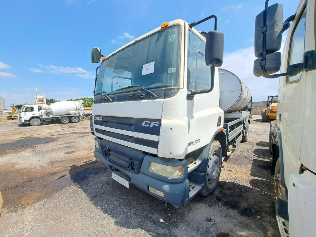 Autotanque de Emulsão (8.000L) DAF · Viana