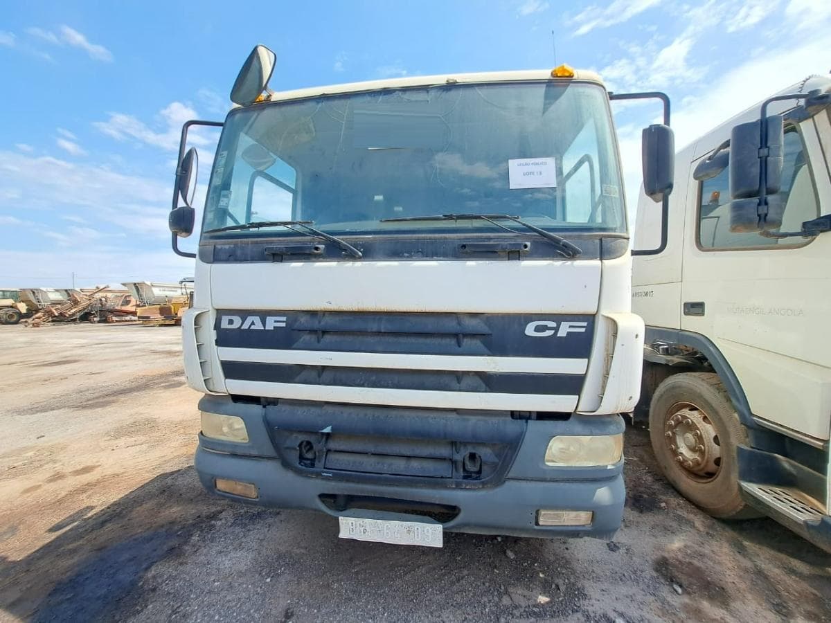 Autotanque de Emulsão (8.000L) DAF · Viana — imagem 2