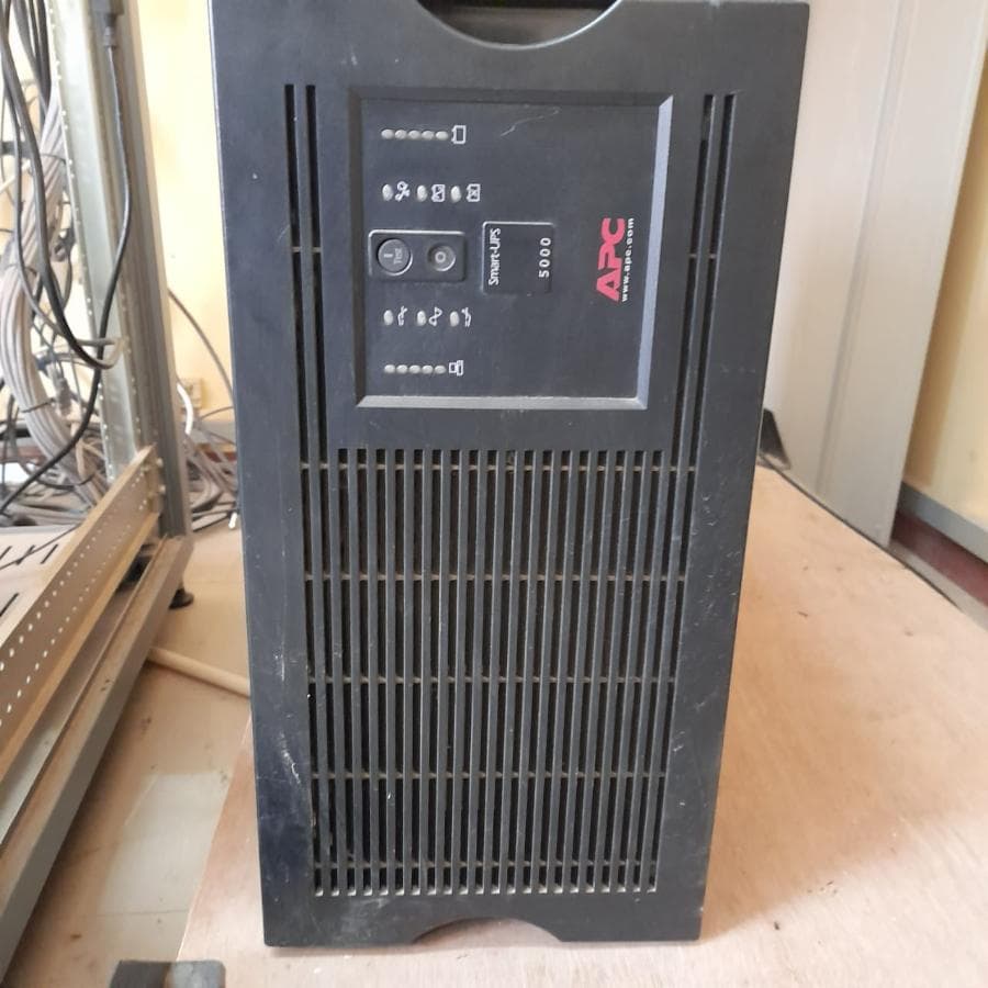 UPS- APC SMART  · — imagen 4