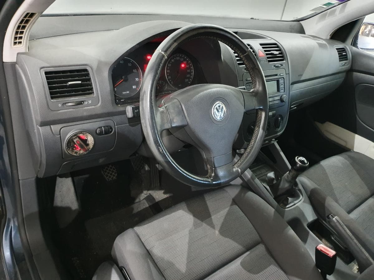 Volkswagen Golf 1.4 FSI · Ano 2004 — imagen 28