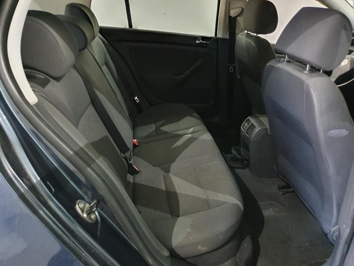 Volkswagen Golf 1.4 FSI · Ano 2004 — imagen 35
