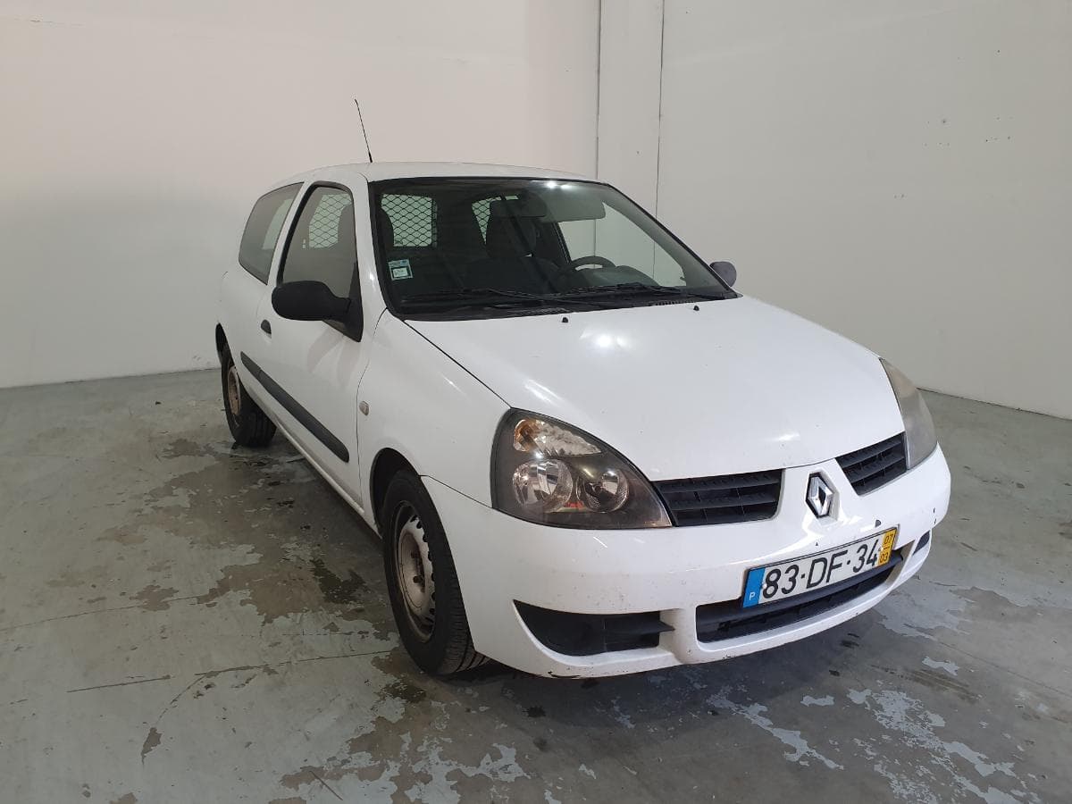 Renault Clio 1.5 DCI · Año 2007 — imagen 2