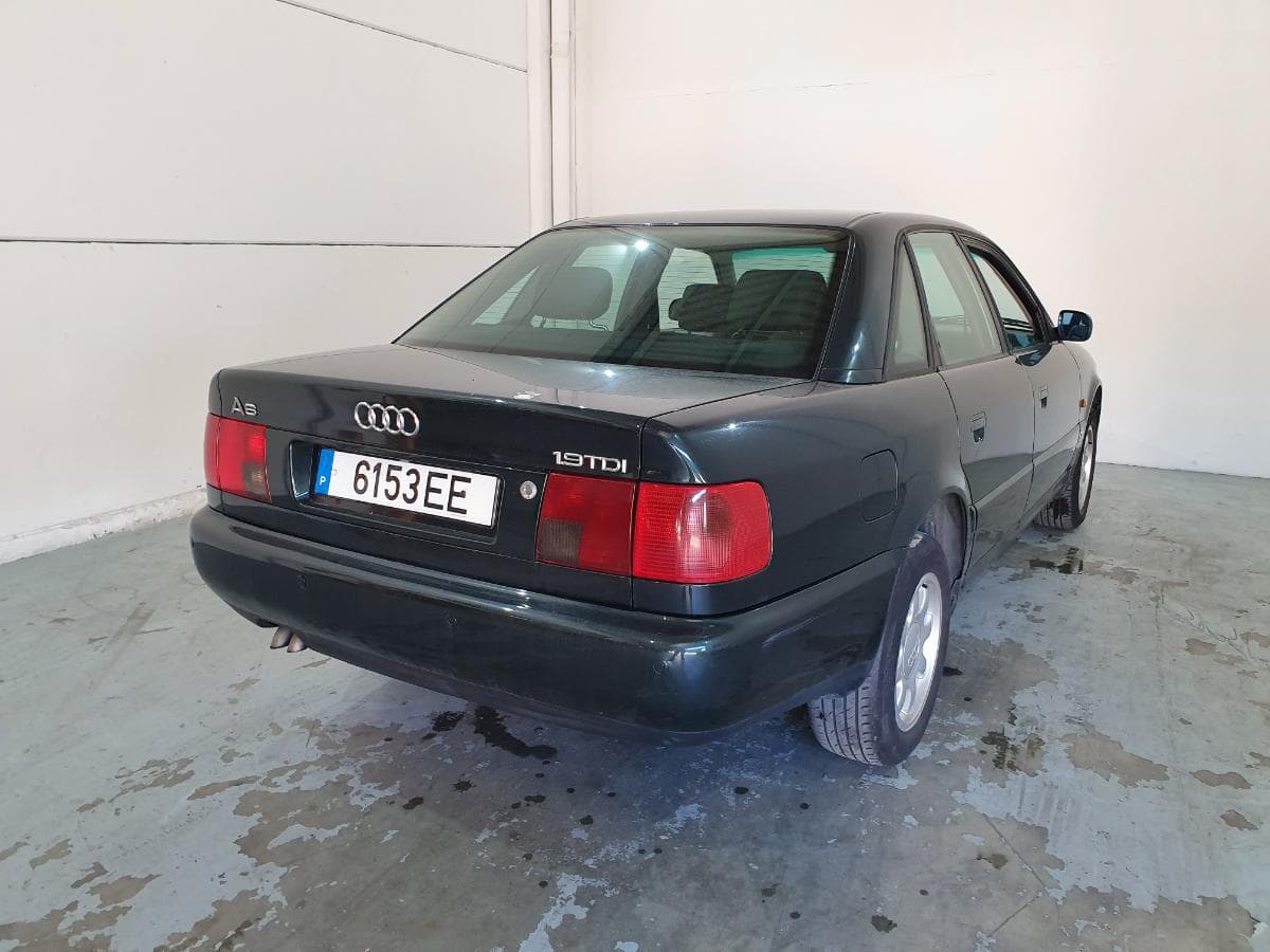 Audi A6 1.9 TDI · Ano 1994 — imagem 6