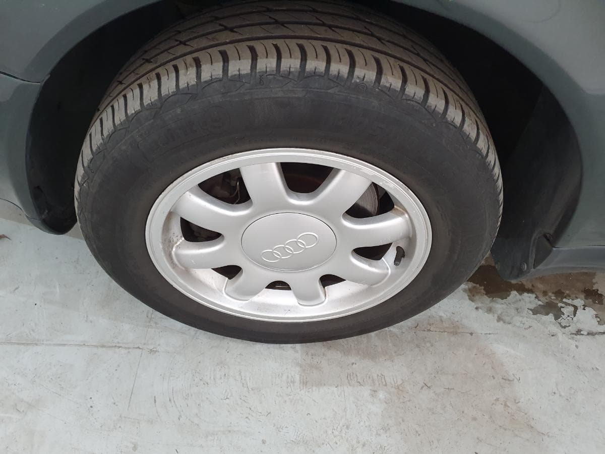 Audi A6 1.9 TDI · Ano 1994 — imagem 17