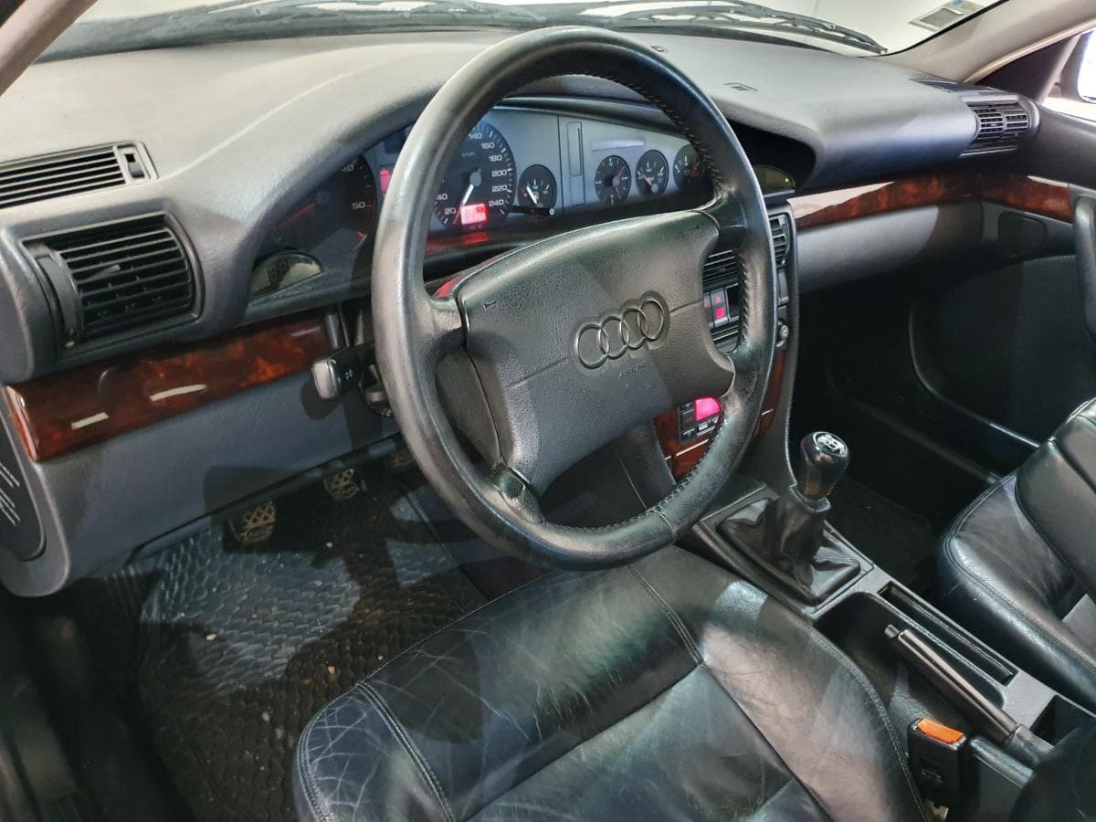 Audi A6 1.9 TDI · Ano 1994 — imagem 28