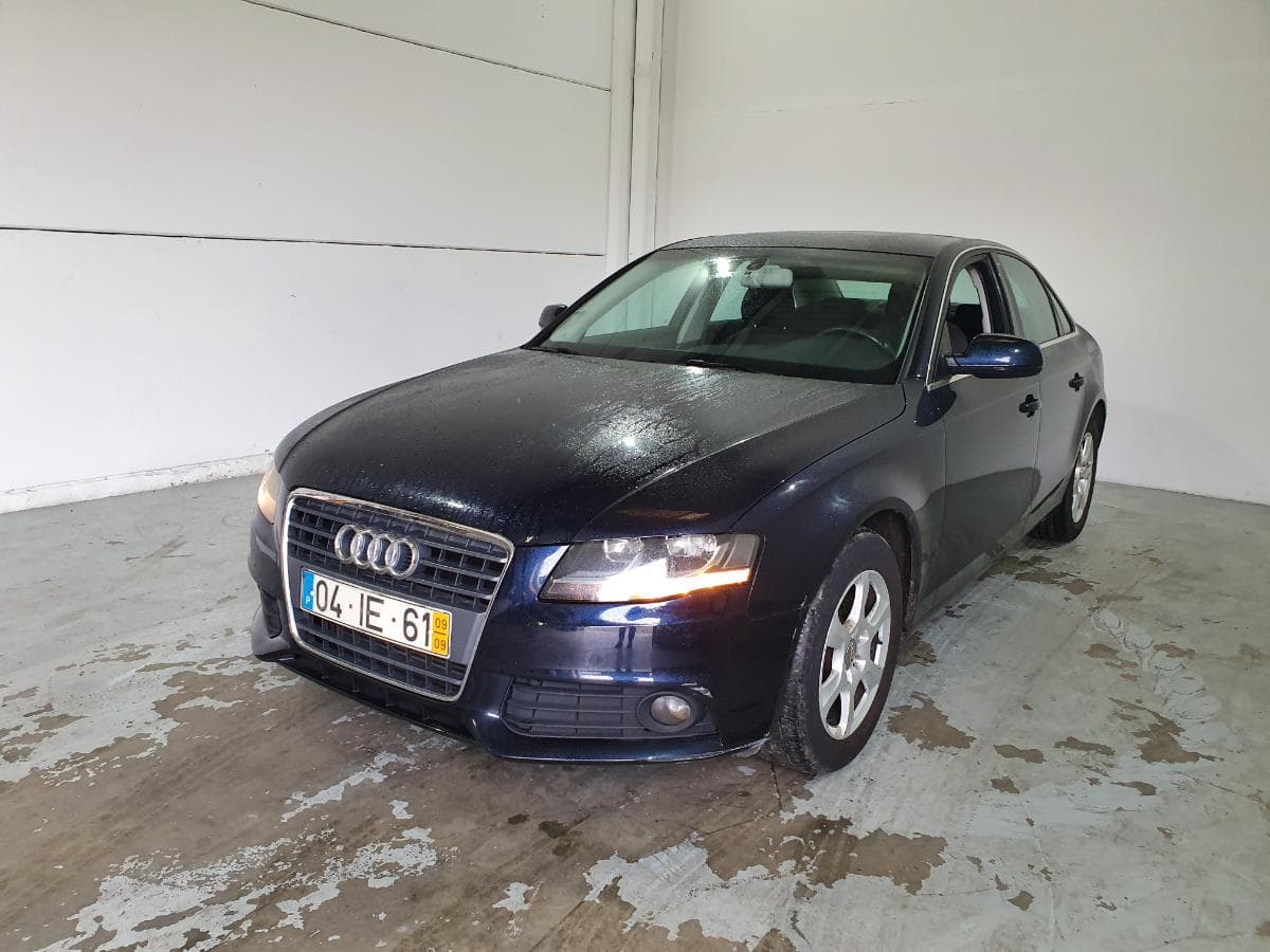 Audi A4 2.0 TDI · Ano 2009 — image 5