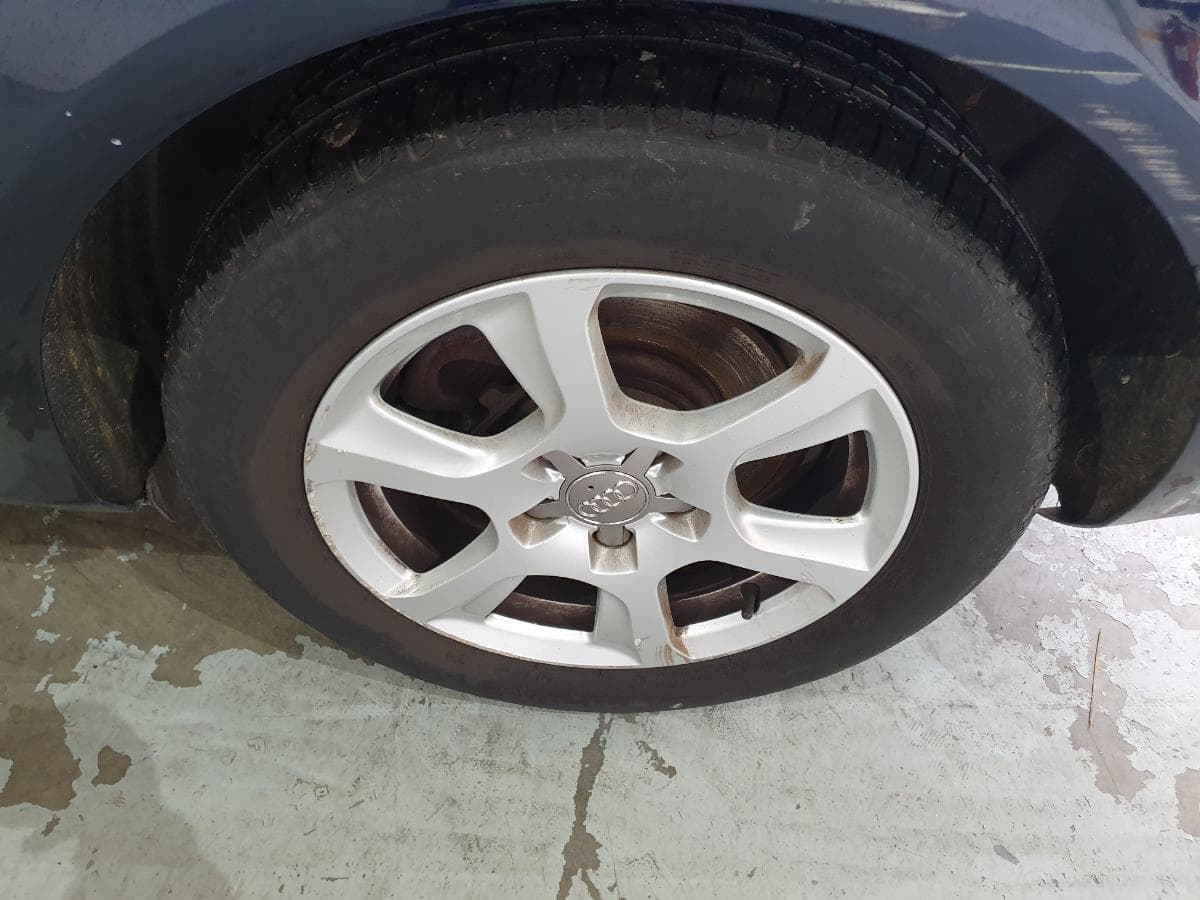 Audi A4 2.0 TDI · Ano 2009 — image 17