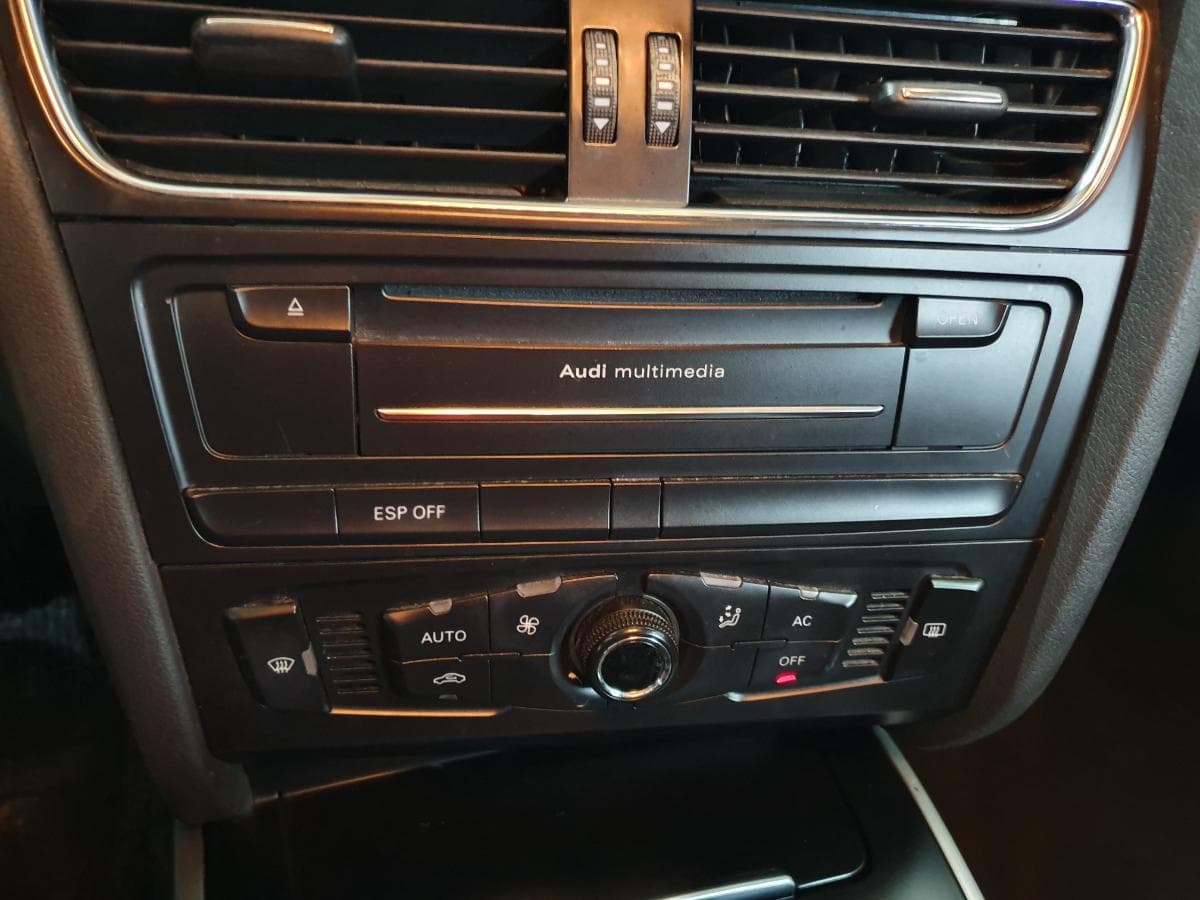 Audi A4 2.0 TDI · Ano 2009 — image 30