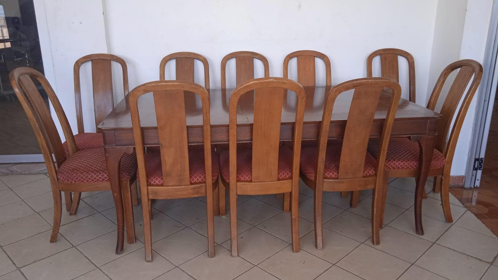 Mobiliario de hogar ·