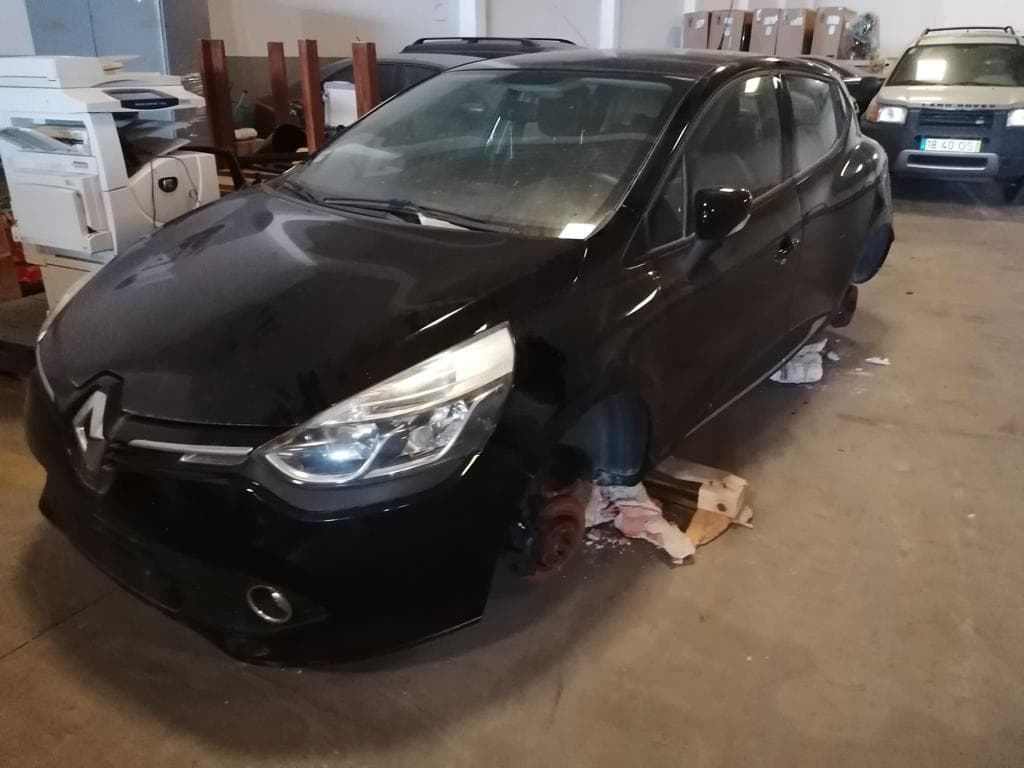Renault Clio 1.5DCI · Ano 2015 — imagen 1