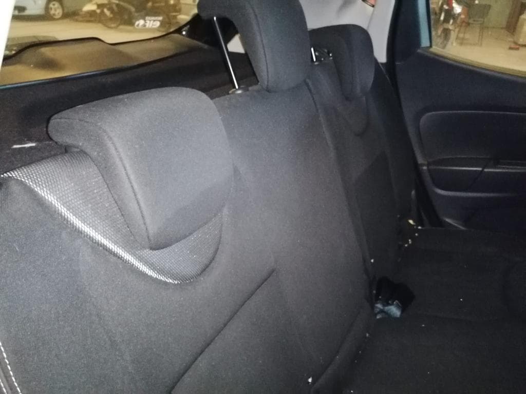 Renault Clio 1.5DCI · Ano 2015 — imagen 21