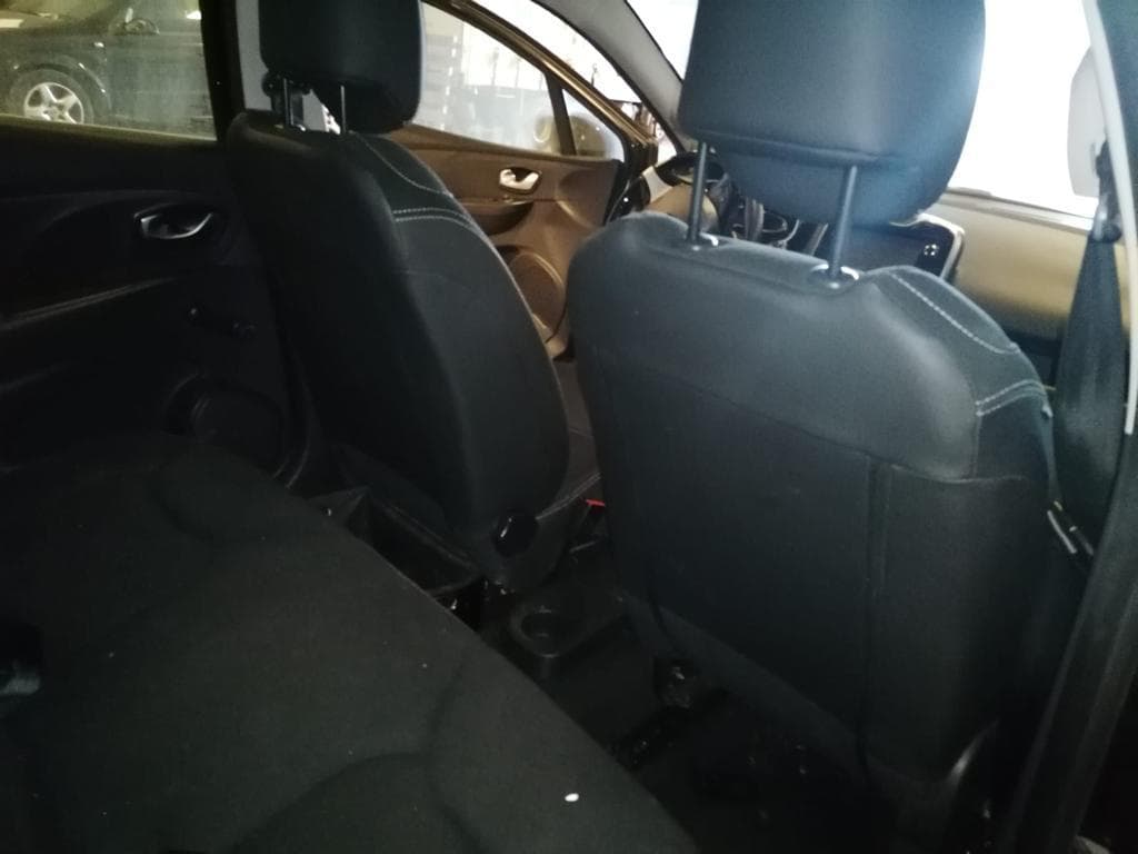 Renault Clio 1.5DCI · Ano 2015 — imagen 23