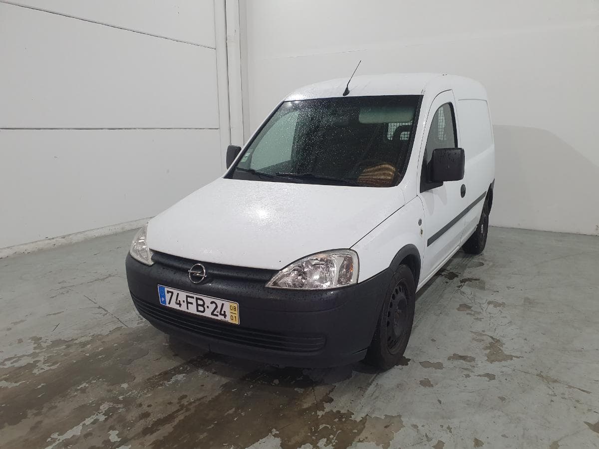 Opel Combo 1.3CDTI 16V · Ano 2008 — imagem 3