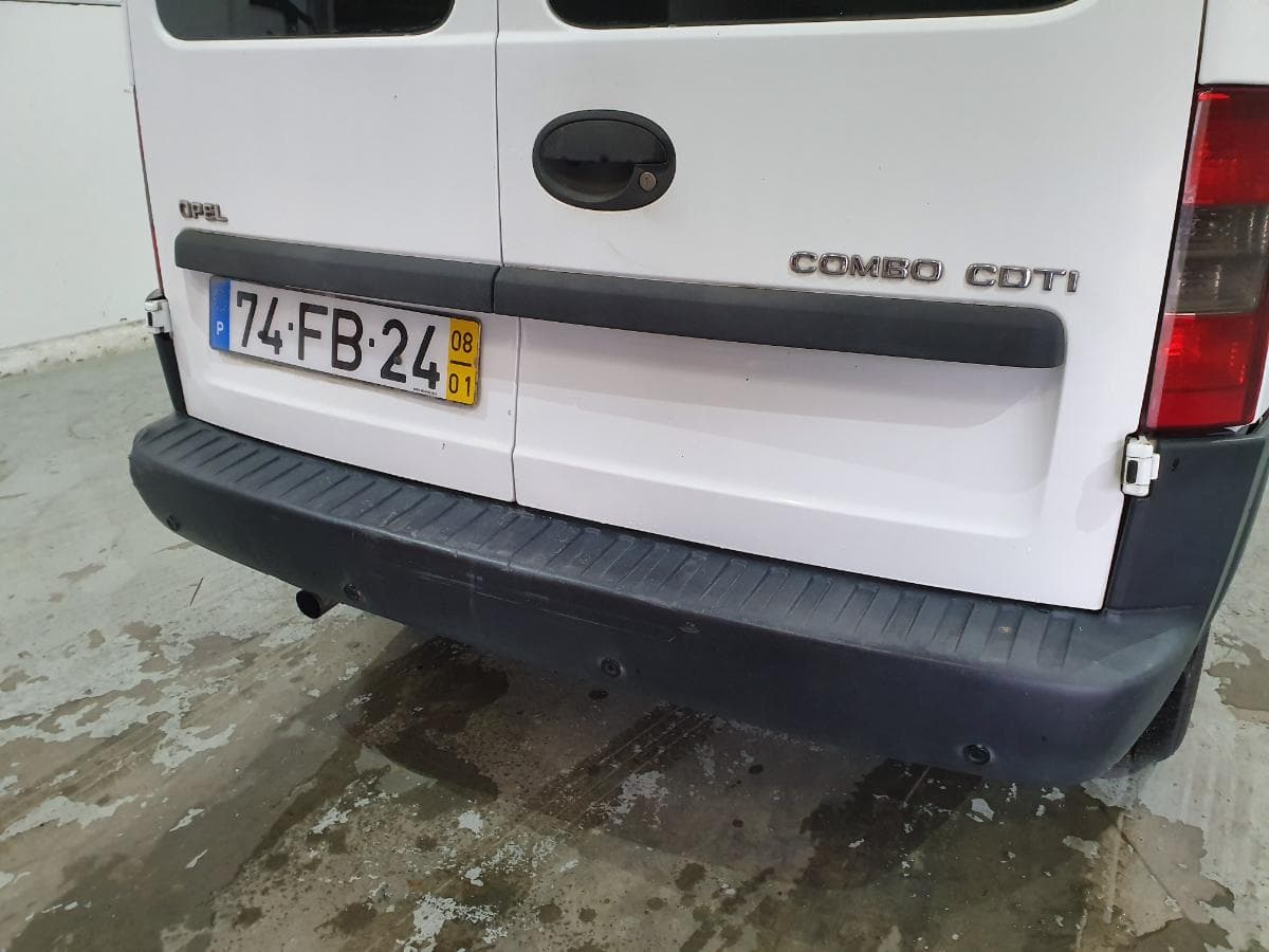 Opel Combo 1.3CDTI 16V · Ano 2008 — imagem 7