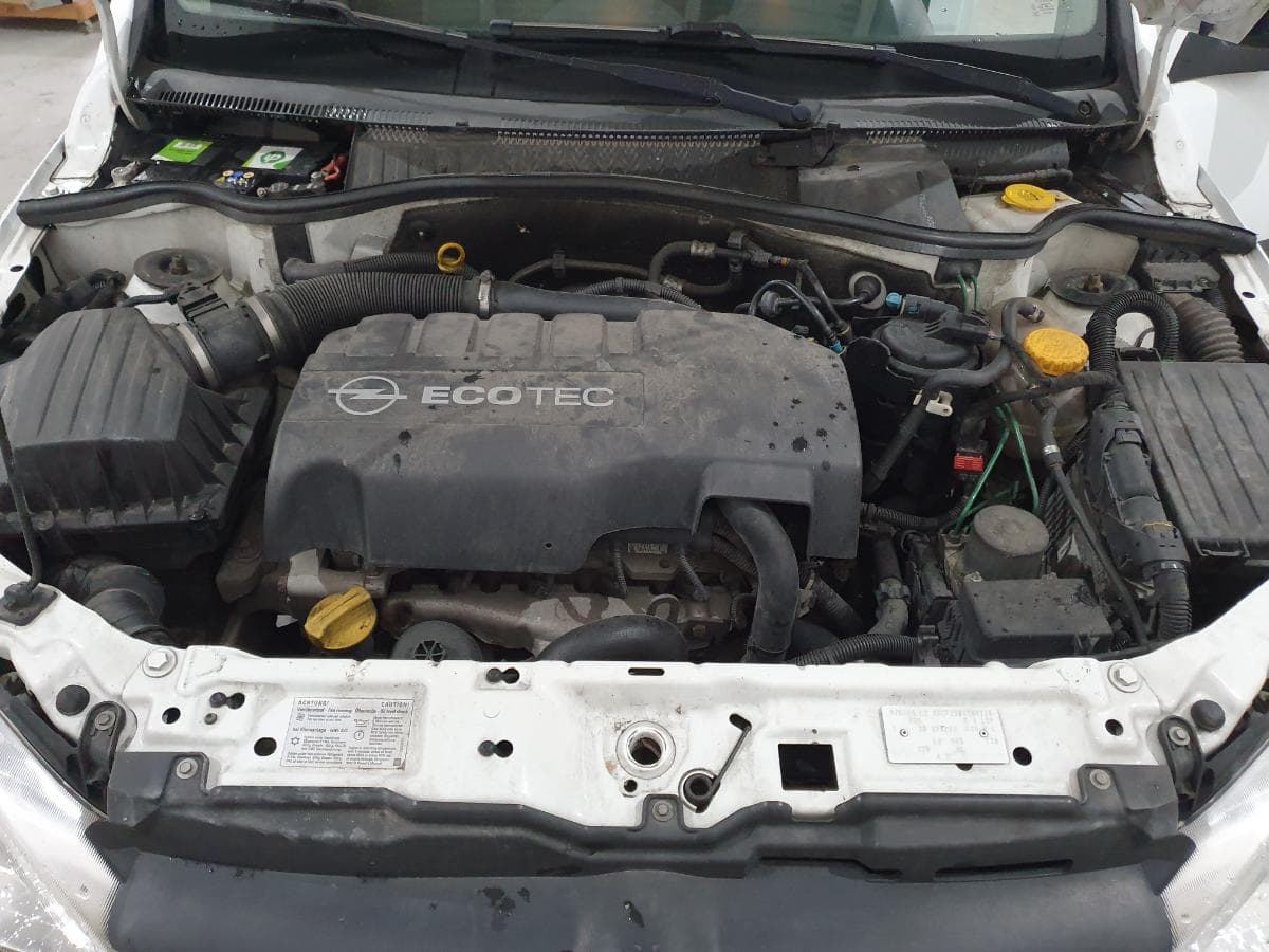 Opel Combo 1.3CDTI 16V · Ano 2008 — imagem 14