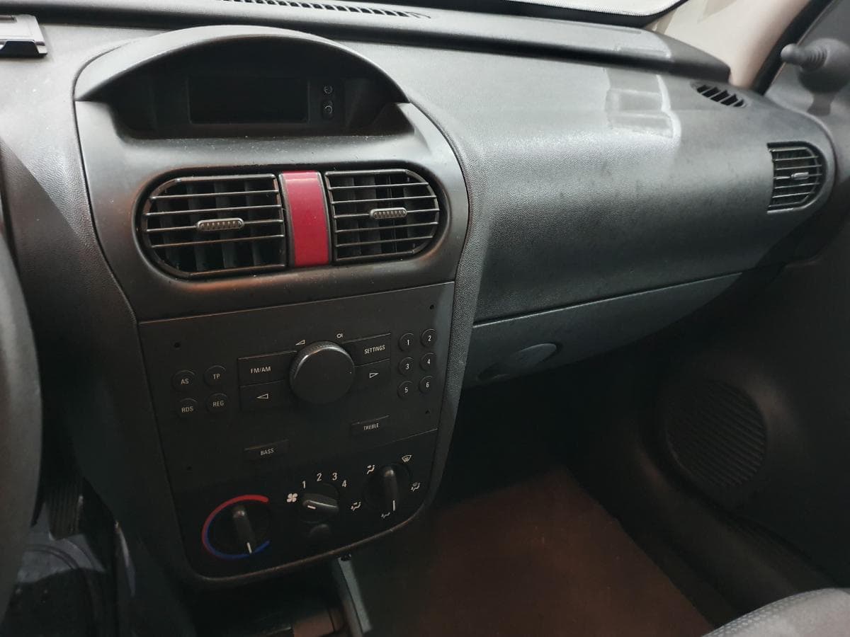 Opel Combo 1.3CDTI 16V · Ano 2008 — imagem 27