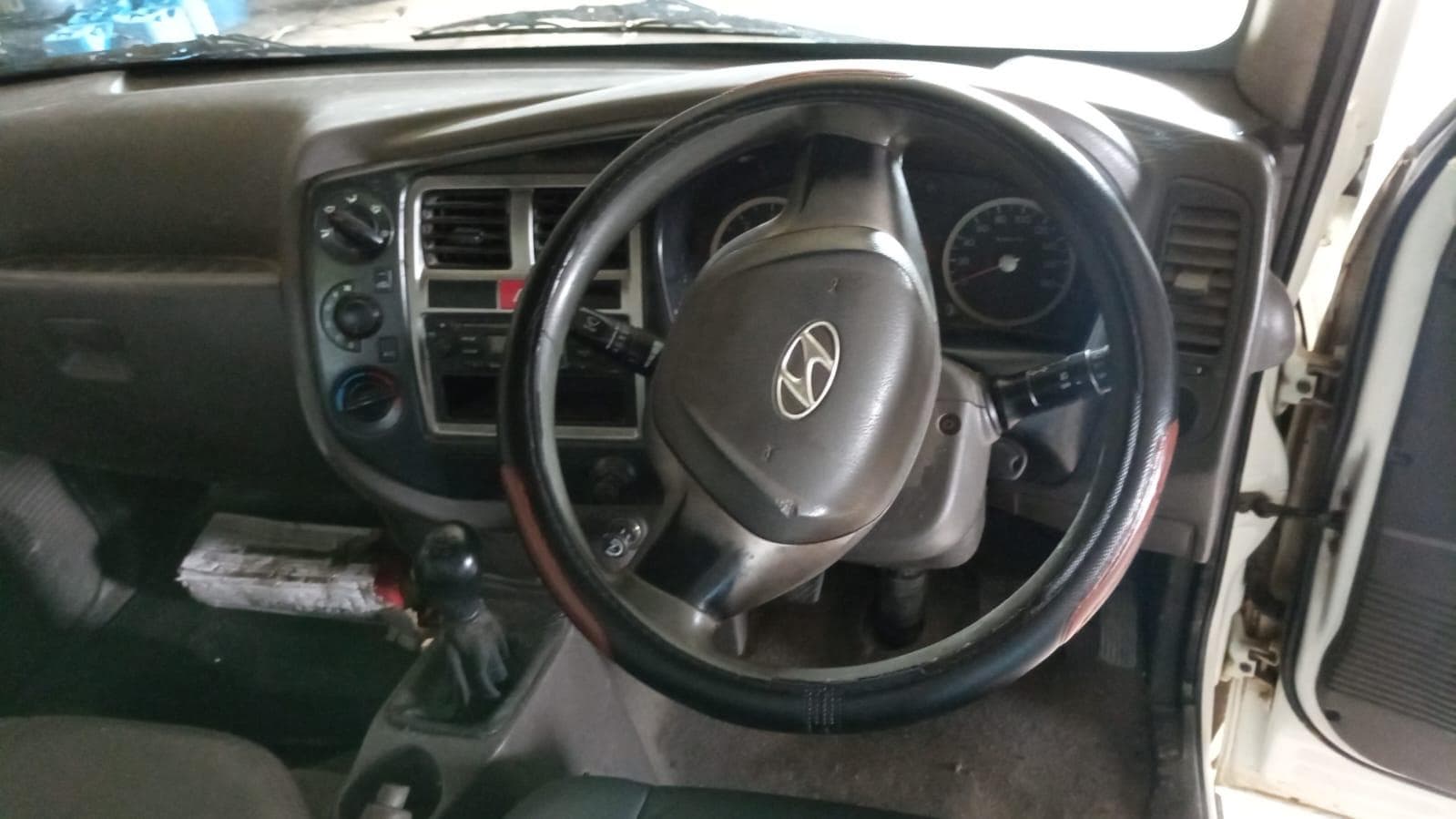 Hyundai H-100 · — imagem 6