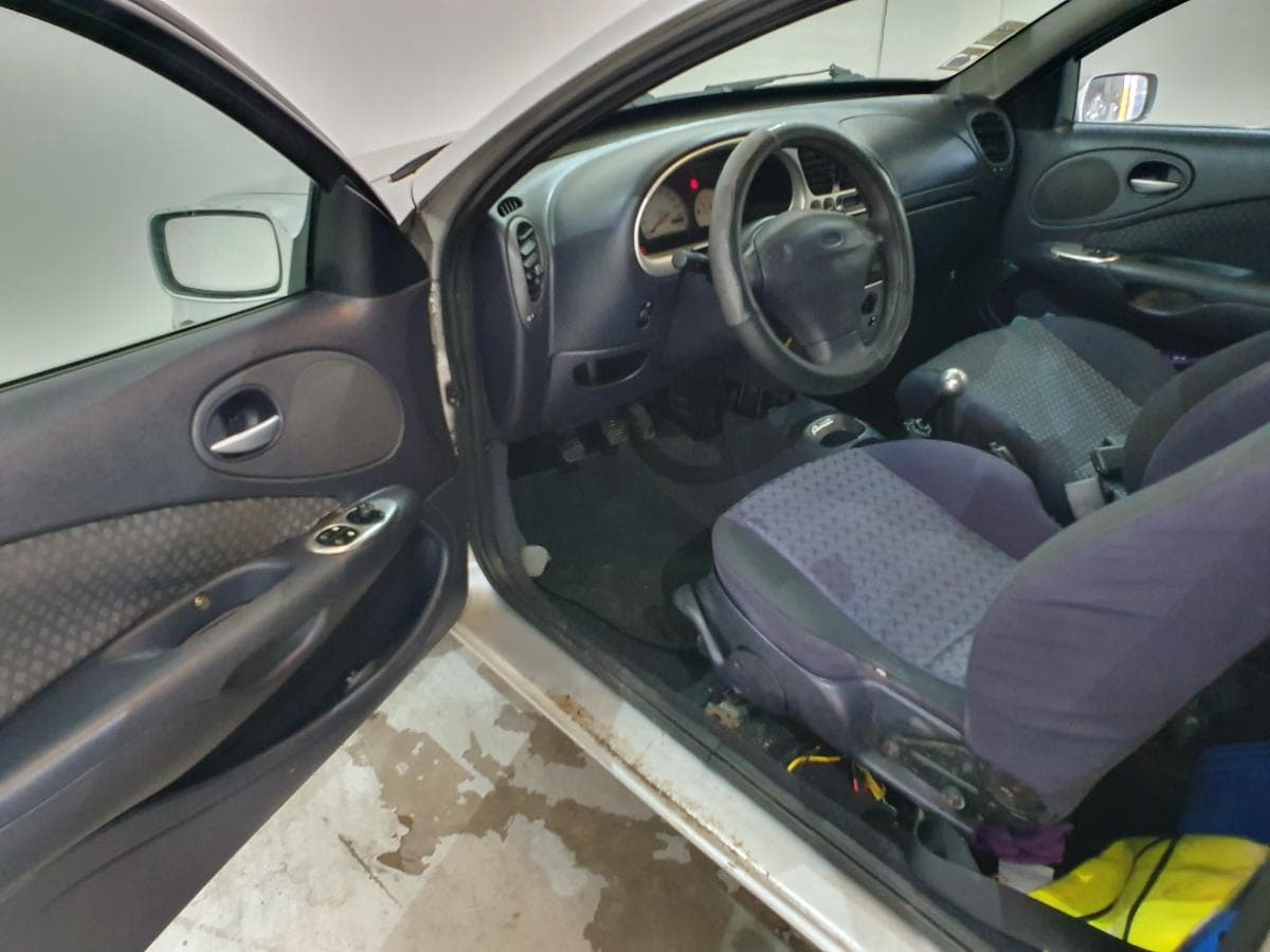 Ford Puma 1.4 · Ano 1998 — image 21