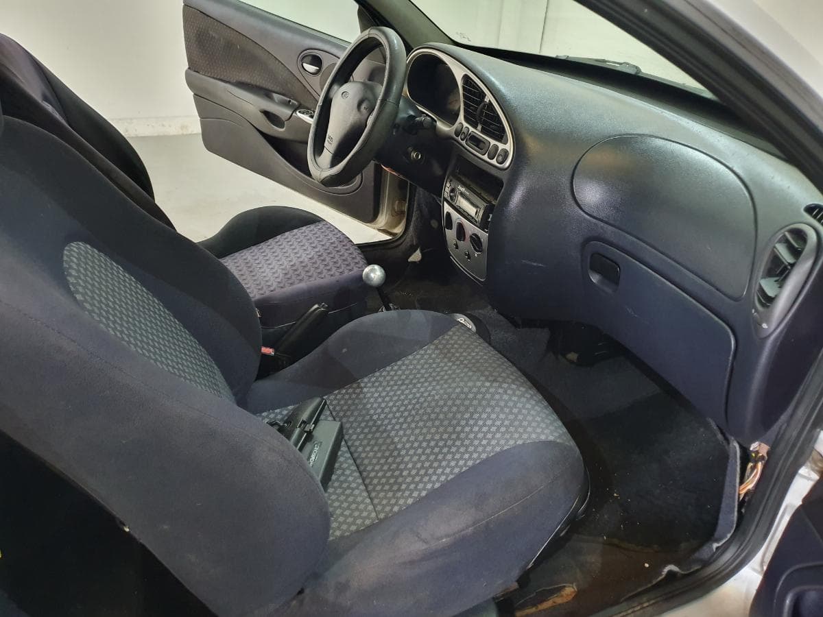 Ford Puma 1.4 · Ano 1998 — image 24