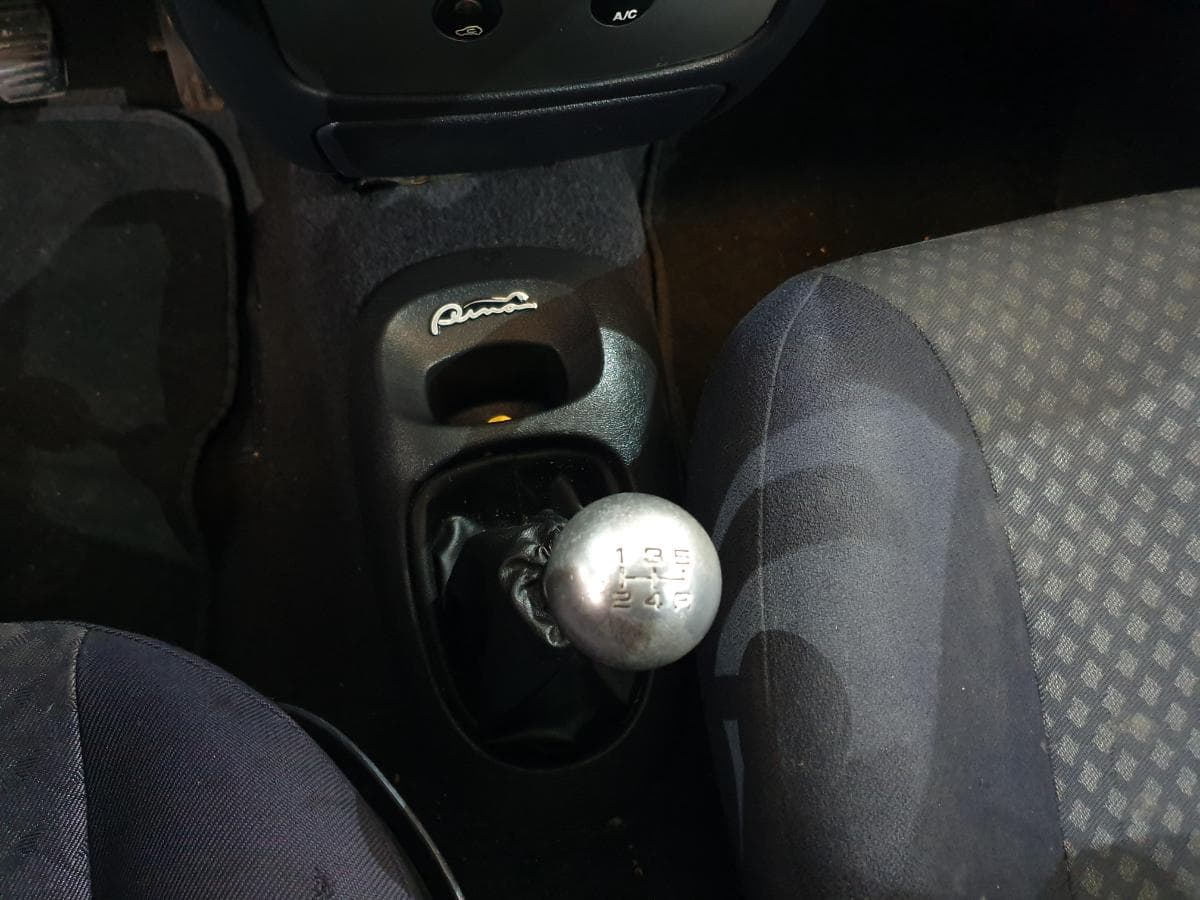 Ford Puma 1.4 · Ano 1998 — image 31