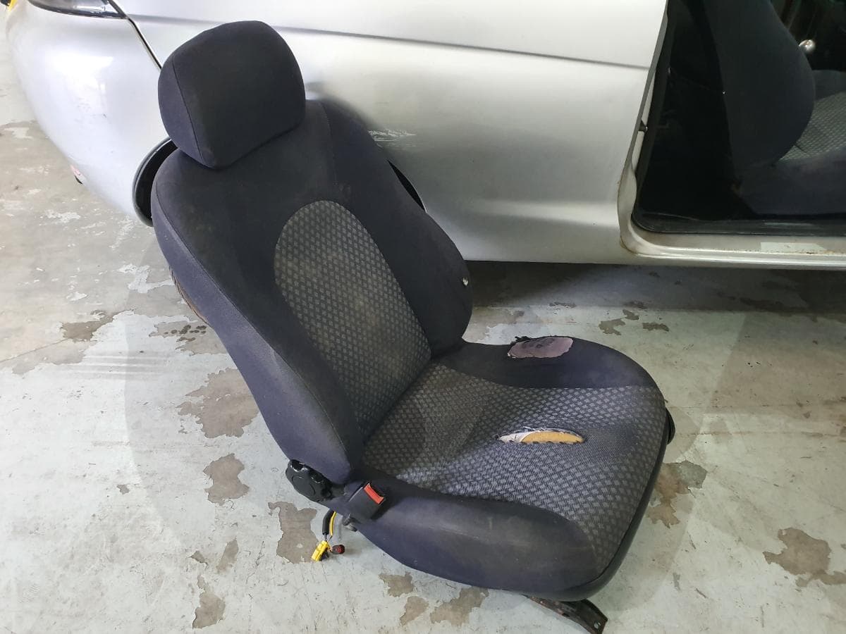 Ford Puma 1.4 · Ano 1998 — image 34