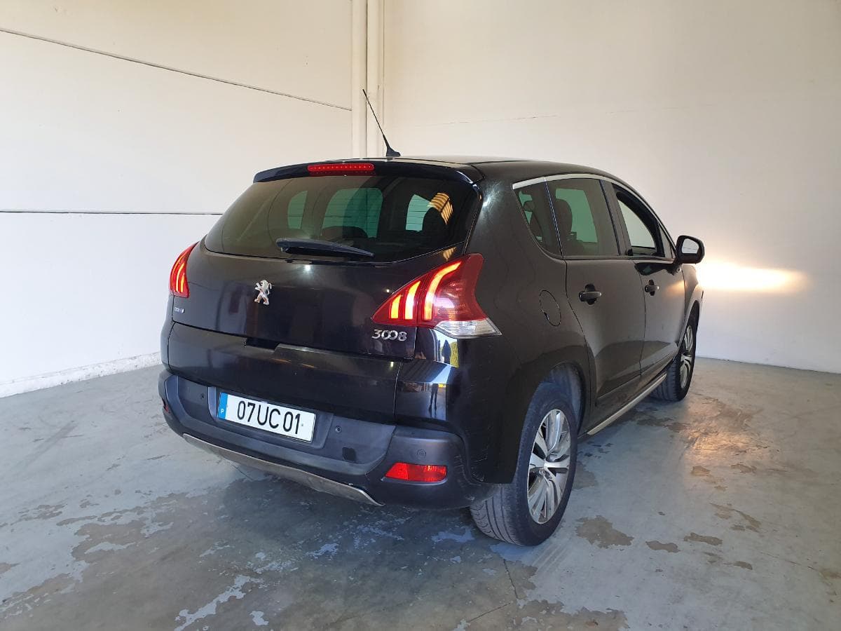 Peugeot 3008 1.6 BlueHDI · Ano 2015 — imagem 5