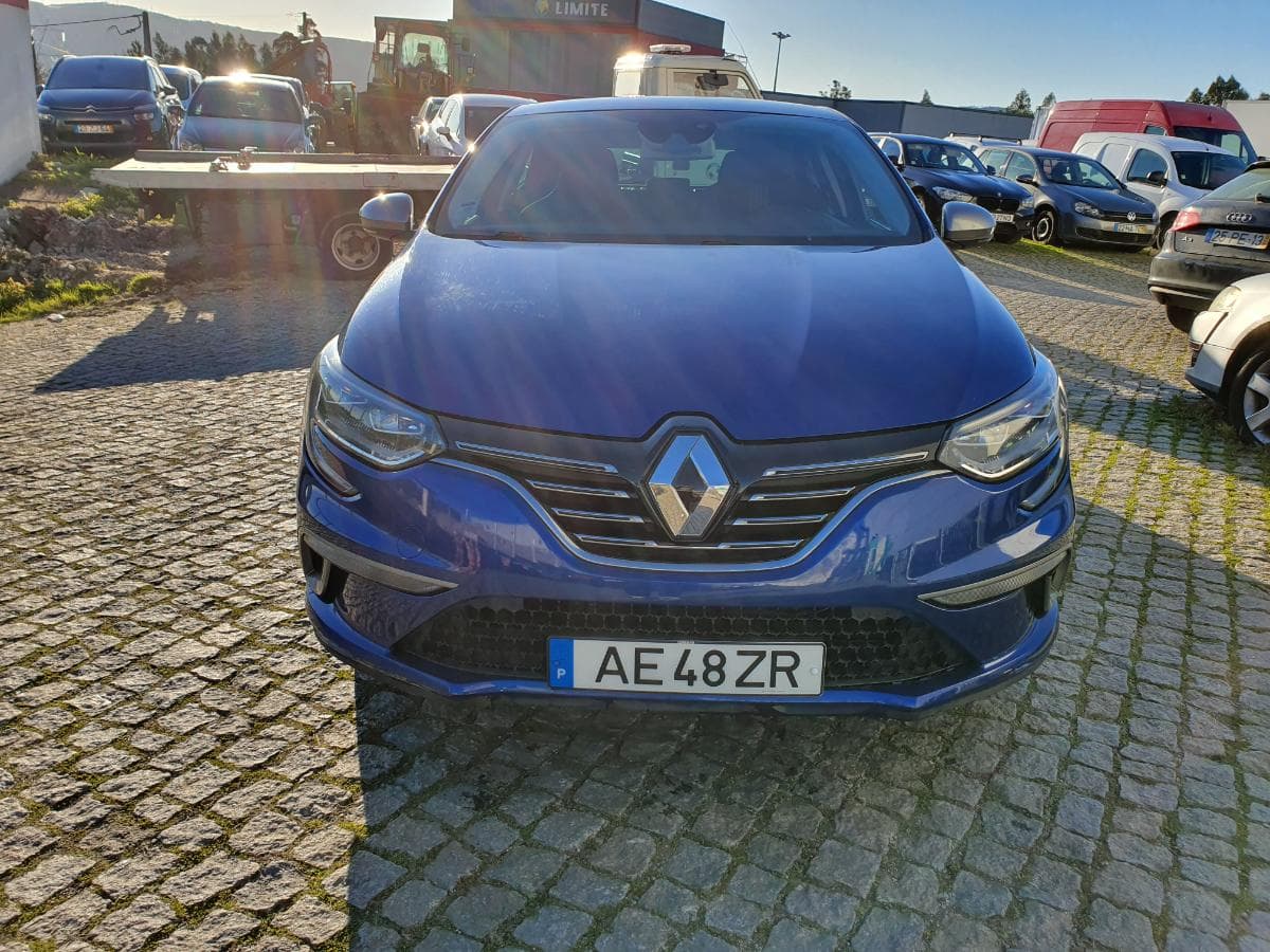 Renault Mégane 1.5 DCI GT Line · Ano 2017 — imagen 3