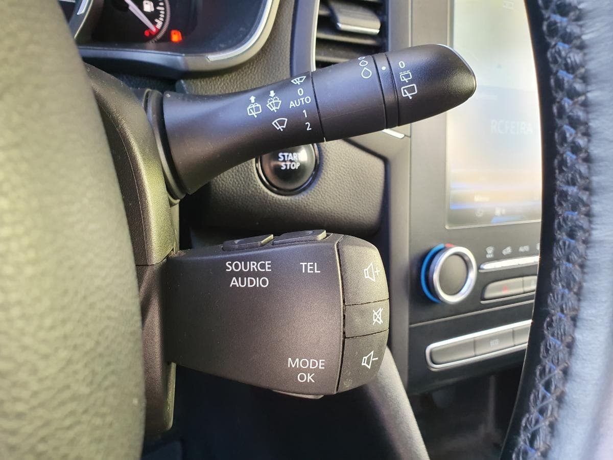 Renault Mégane 1.5 DCI GT Line · Ano 2017 — imagen 27