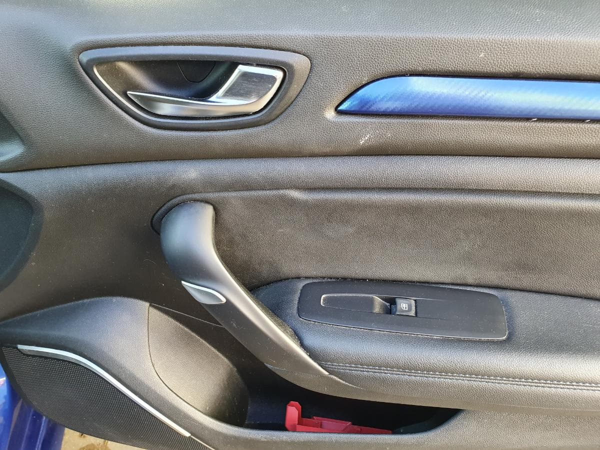 Renault Mégane 1.5 DCI GT Line · Ano 2017 — imagen 36